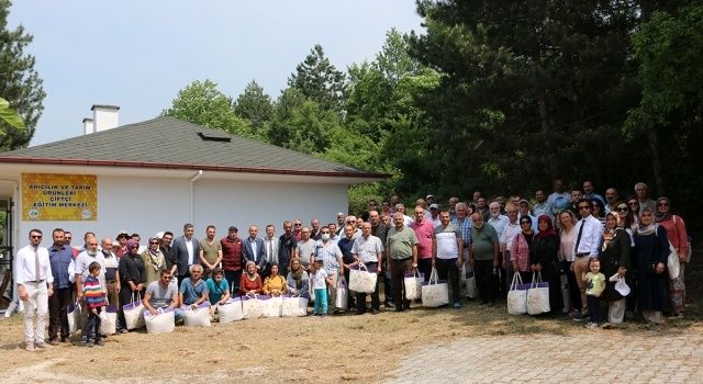 Arıcılık Okulu Uygulamalı Eğitimle Sahaya Döndü