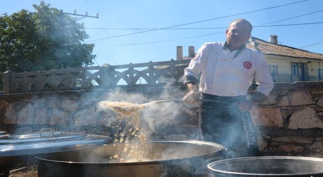 Beyşehir'de Geleneksel Çetmi Şeker Fasulyesi Festivali yapıldı