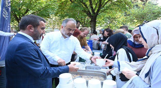 Çölyak hastalarına glütensiz aşure