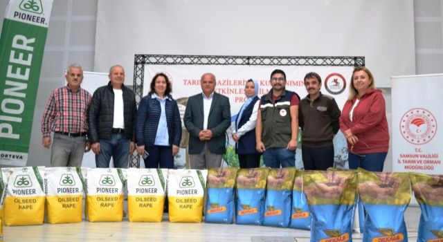 Samsun’da Kanola Tohumluk Dağıtımı Gerçekleştirildi