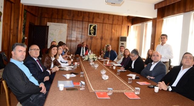 Denizli’de Kekik Sektörü Değerlendirme Toplantısı Yapıldı