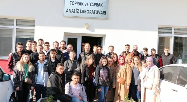 Öğrencilere Toprak ve Toprak Analizi Teknikleri Anlatıldı