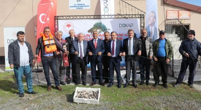 Samsun’da İsrail Sazanı İle Mücadele Projesi Kapsamında Ağ Dağıtımı Gerçekleştirildi