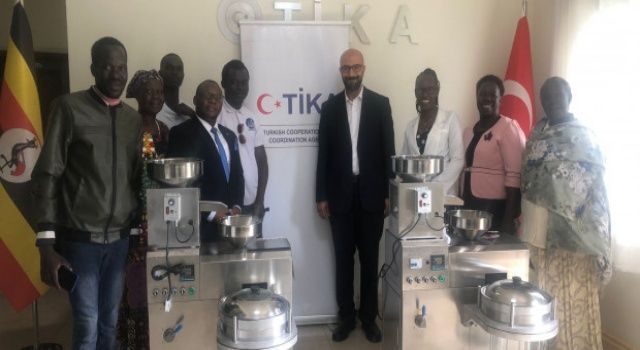 TİKA’dan Uganda’da çiftçi kooperatifine destek