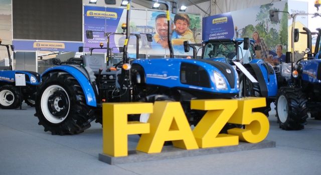 Traktör Pazarının Lideri New Holland Faz 5 Motorlu Yeni Modelleriyle Adana Tarım Fuarı'nda