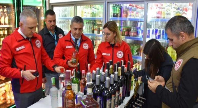 Manisa'da Yaklaşan Yılbaşı Öncesi Alkollü İçki Denetimleri Artırıldı