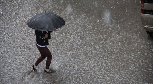 Meteoroloji saat vererek uyardı: 5 ilde kuvvetli yağış bekleniyor