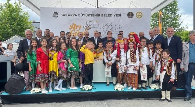 13. Dünya Arı Günü Sakarya’da Coşkuyla Kutlandı