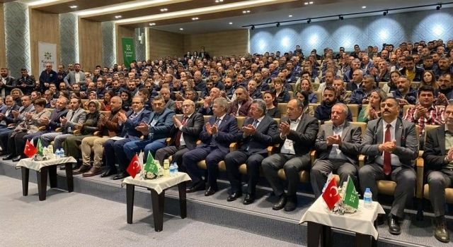 Kayseri Şeker’de muvakkat çalışan 335 personel kadro almanın mutluluğunu yaşadı