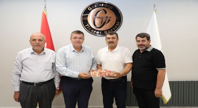 Yılın ilk Antep Fıstığına GTB’den ödül