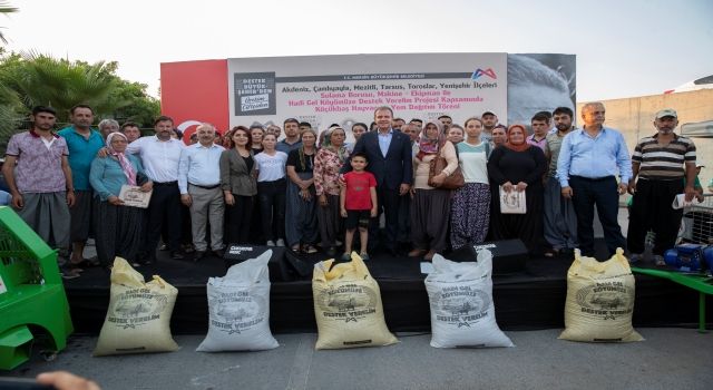 Mersin Büyükşehir Belediyesinden üreticiye tarımsal destek