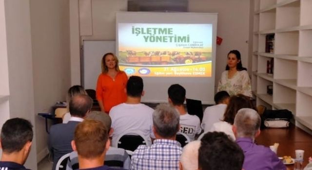 Beylikova’da Üreticilere “İşletme Yönetimi” Eğitimi Verildi