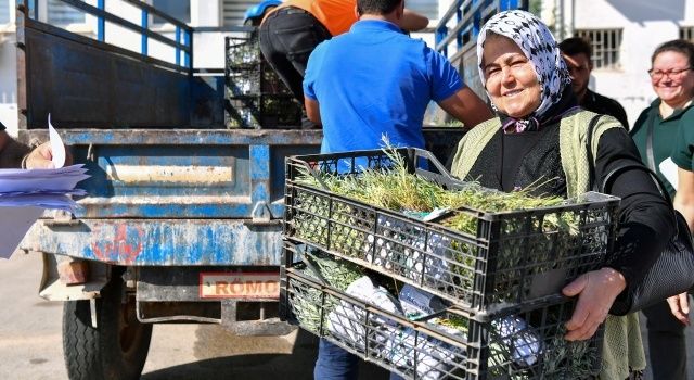 ‘Destek Büyükşehir’den Üretim Çiftçiden’ Projesi Yeni Üreticilerle Buluşuyor