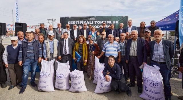 Gaziantep Büyükşehir, Ürettiği Sertifikalı Tohumların Dağıtımına Başladı