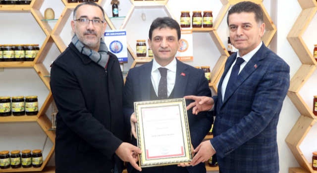 Yalova Kestane Balı Coğrafi İşaret Tescili Aldı