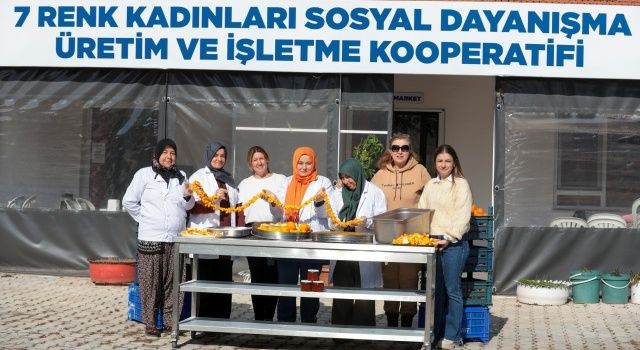 Büyükşehir turunçları reçele dönüştürüyor