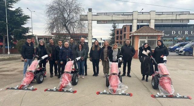 Büyükşehir’in Desteği İle Çiftçilerin İşi Kolaylaşıyor