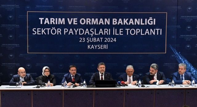 Tarım ve Orman Bakanı Yumaklı, Kayseri'de Çeşitli Ziyaretlerde Bulundu