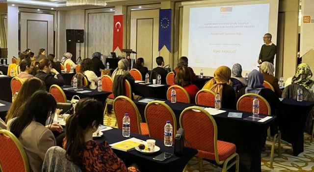 Adana’da Kadın Kooperatifleri Güçleniyor: Eğitim Programı ile Yeni Ufuklar