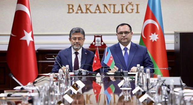 Bakan Yumaklı, Azerbaycan Tarım Bakanı Memmedov İle Bir Araya Geldi
