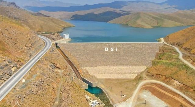 Yüksekova’nın Bereket Kapıları Açılıyor: Dilimli Barajı ile 14 Bin Dekarlık Arazinin Sulama Umudu