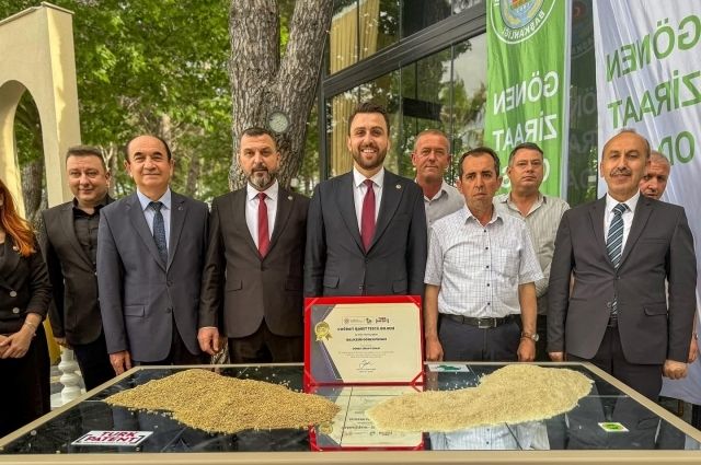 Balıkesir'in Lezzet Hazineleri Tescillendi! Gönen Baldo Pirinci ve Erdek Kapıdağ Zeytinyağına Coğrafi İşaret Kalkanı!
