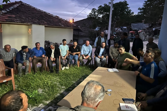 Manisa’da “Tek Dam Projesi” Kapsamında Üreticilere Bilgilendirme Toplantısı Düzenlendi
