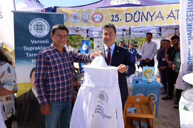 Muğla Büyükşehir’den Arıcılığa Tam Destek: Hedef Liderlik