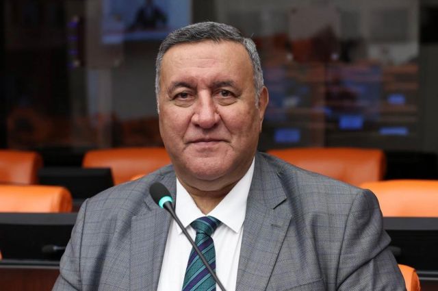 CHP'li Gürer'den "Zirai Don Deprem Şiddetinde Yaşandı" Çıkışı: Acil Destek ve TARSİM Düzenlemesi Çağrısı