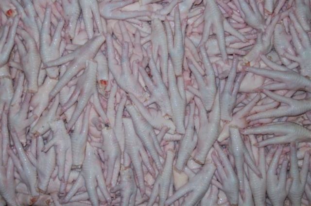 Bakan Yumaklı, Çin’e tavuk ayağı ihracatının yeniden başlaması için girişimde bulundu