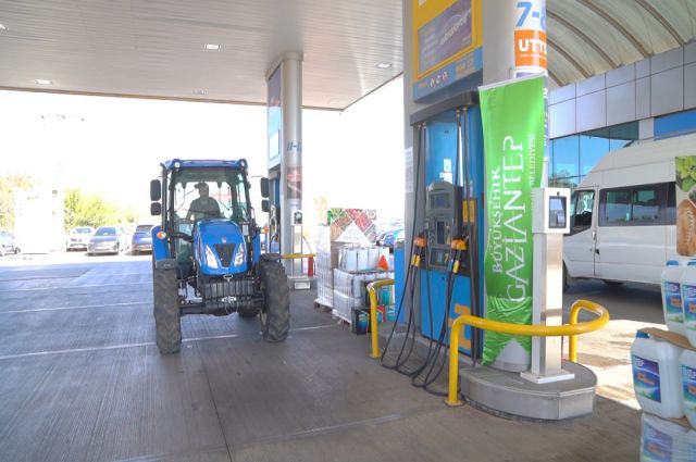 Gaziantep Büyükşehir’den çiftçiye 2025 mazot desteği başladı