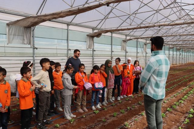 Şanlıurfa Büyükşehir’den öğrencilere “Doğaya Bir Adım” projesi