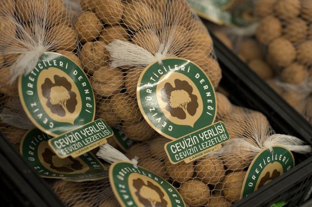 A101, Ceviz Üreticileri Derneği ile yerli ceviz iş birliği yaptı