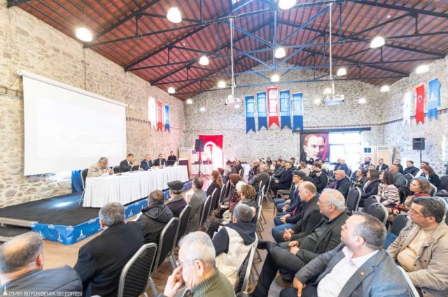 İzmir BB Başkanı Tugay kooperatiflerle tarım yol haritası çizdi