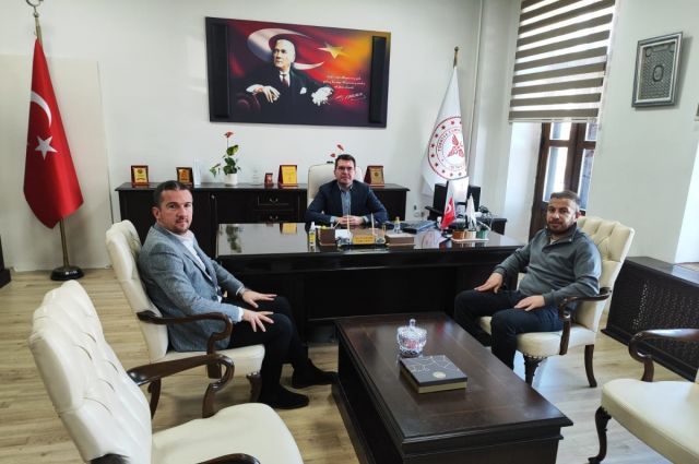 Kars Veteriner Hekimleri Odası İl Sağlık Müdürlüğü’nü ziyaret etti