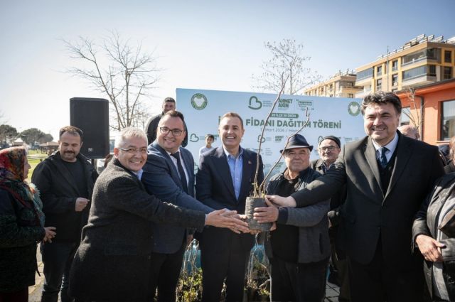 Balıkesir’de üreticiye incir fidanı desteği