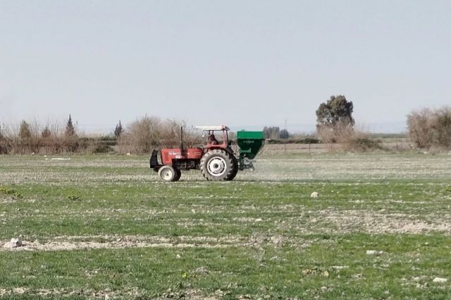 Kozan Tarım Müdürlüğü: 913 Dekar Merada Gübreleme Yapıldı