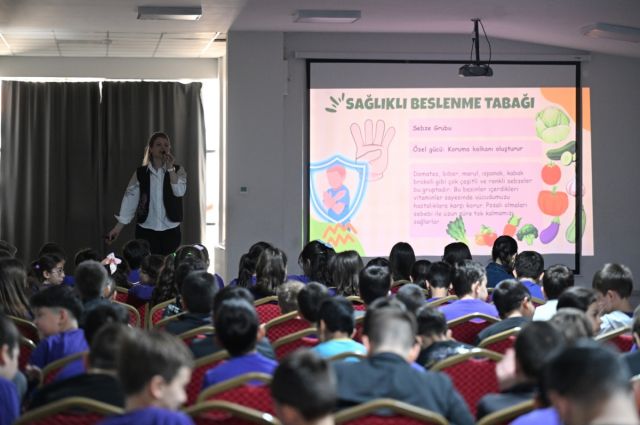 Bursa’da öğrencilere yönelik gıda eğitimi başladı