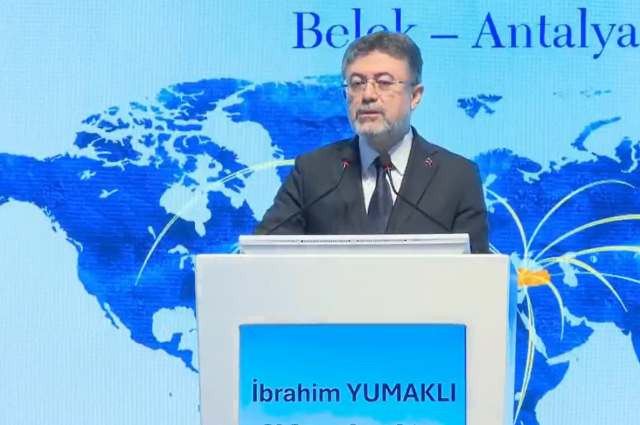 Yumaklı’dan Yem Sektörüne Uyarı: Fahiş Fiyata Tolerans Yok