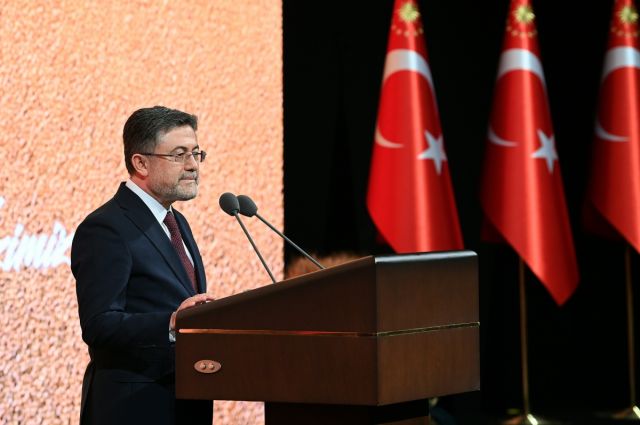 Bakan Yumaklı Beştepe’de tarımda yeni üretim modelini açıkladı