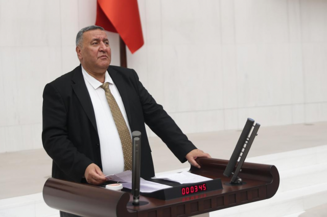 CHP'li Gürer: Niğde'de tarım arazileri GES ile işgal ediliyor