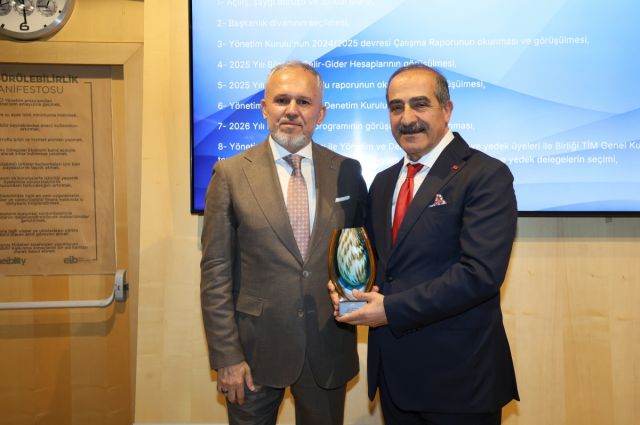 Ege Yaş Meyve Sebze Birliği’nde Başkan Cengiz Balık Oldu