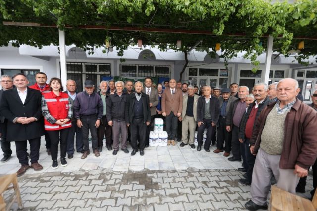 Muğla Büyükşehir’den Yatağan’da Çam Fıstığı Desteği