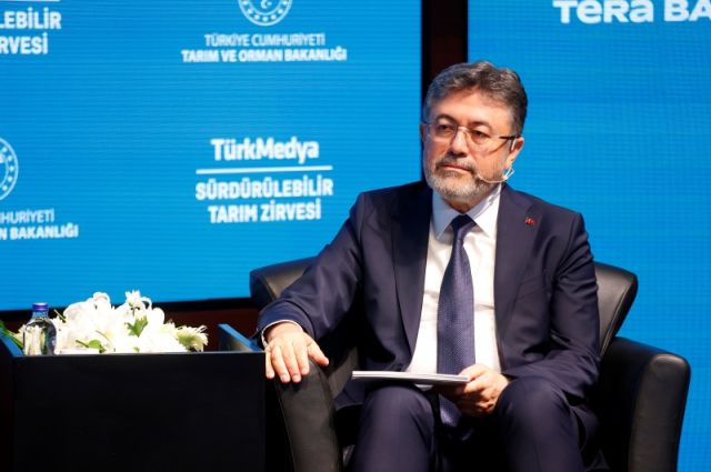 Bakan Yumaklı duyurdu: Tarımsal üretimde rekor gelebilir