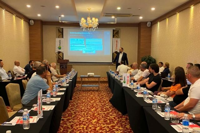 Keskinoğlu Bandırma'da Damızlık Yetiştiricileriyle Buluştu