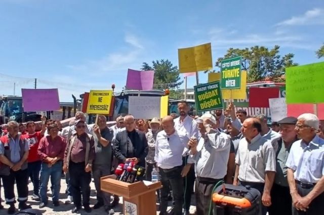 Malatya Arguvan’da çiftçilerden TMO’nun hububat fiyatlarına protesto