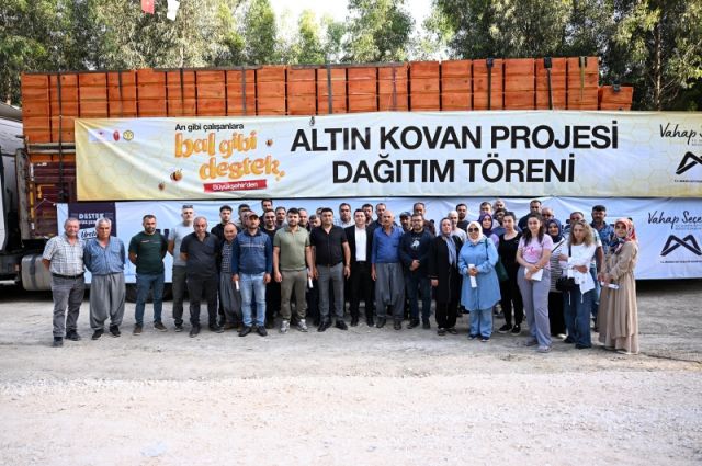 Mersin BB'den üreticilere 6.8 milyonluk dev tarım desteği