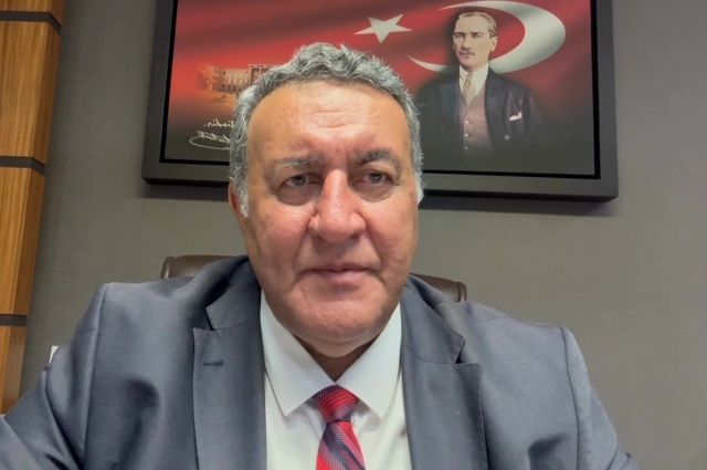 Traktörden Sonra Elmaya da Haciz Geldi! "Çiftçinin Borcu 1.4 Trilyona Ulaştı!"