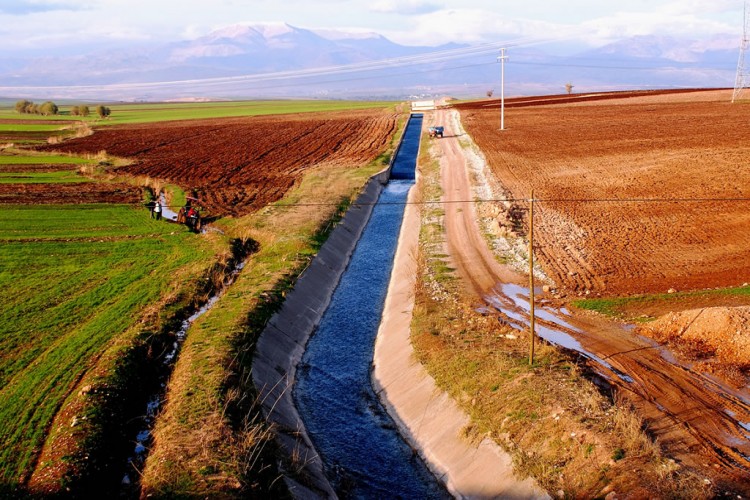 Sulama ve Tahliye Tesisleri Ücret Tarifelerine Yüzde 15 İle 18,75 Arasında Zam