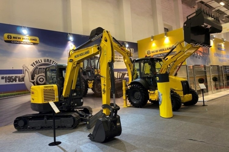 New Holland’ın Yerli Üretim Kazıcı Yükleyicileri İlk Kez Görücüye Çıktı